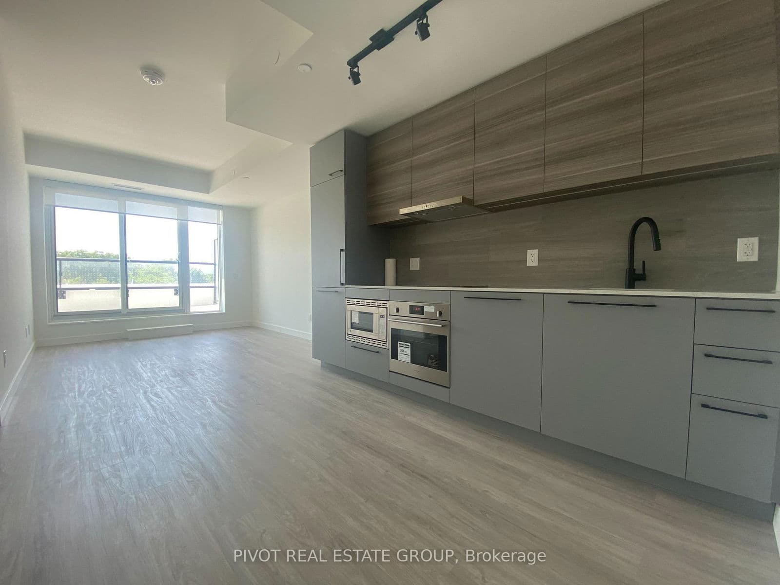 1050 Eastern Avenue, Unit 518