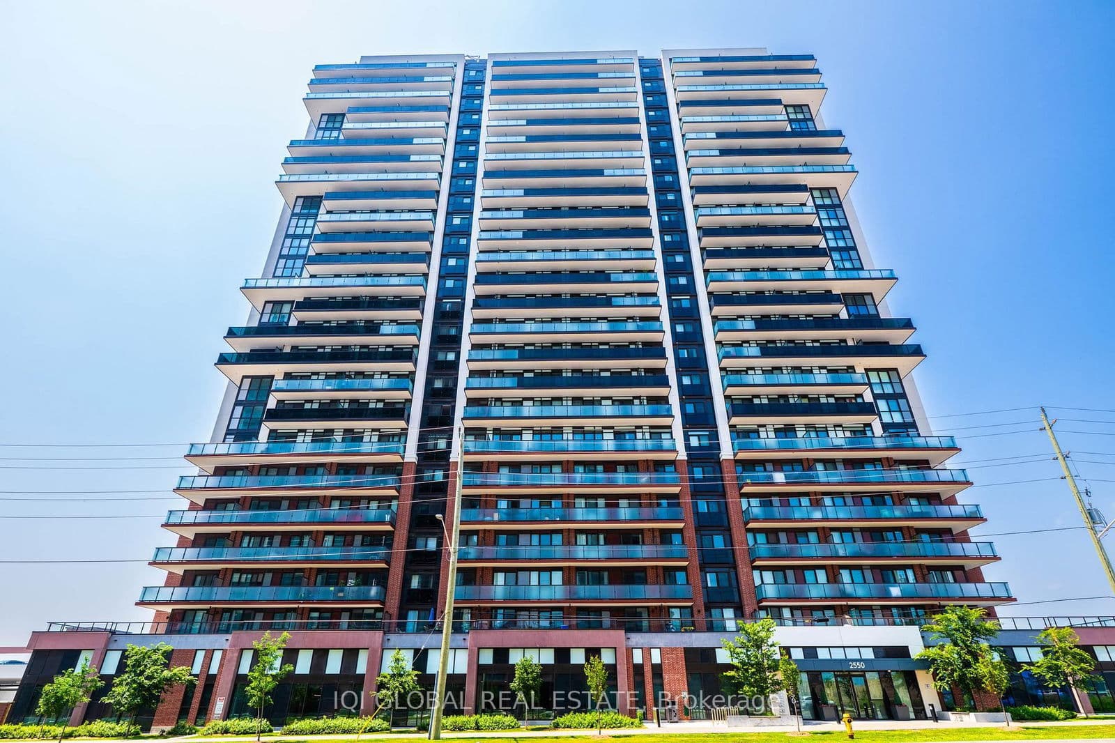 2550 Simcoe Street N, Unit 1514