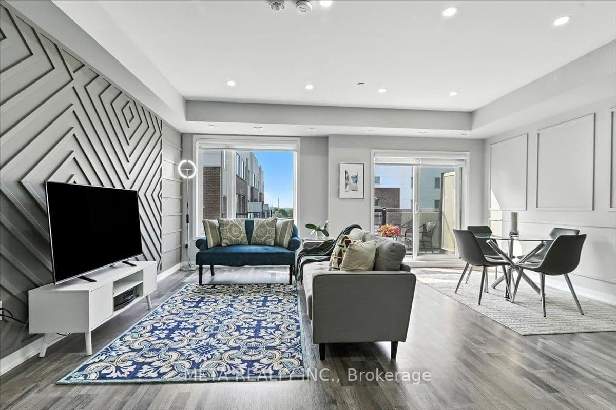 1460 Whites Road, Unit 220