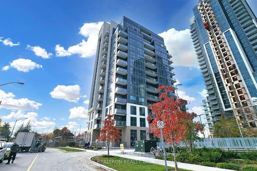 10 Meadowglen Place, Unit 703