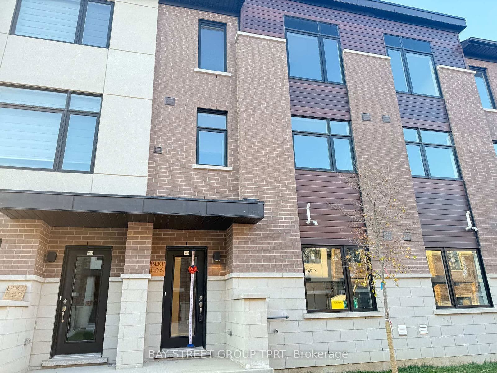 1695 Dersan Street, Unit 1203