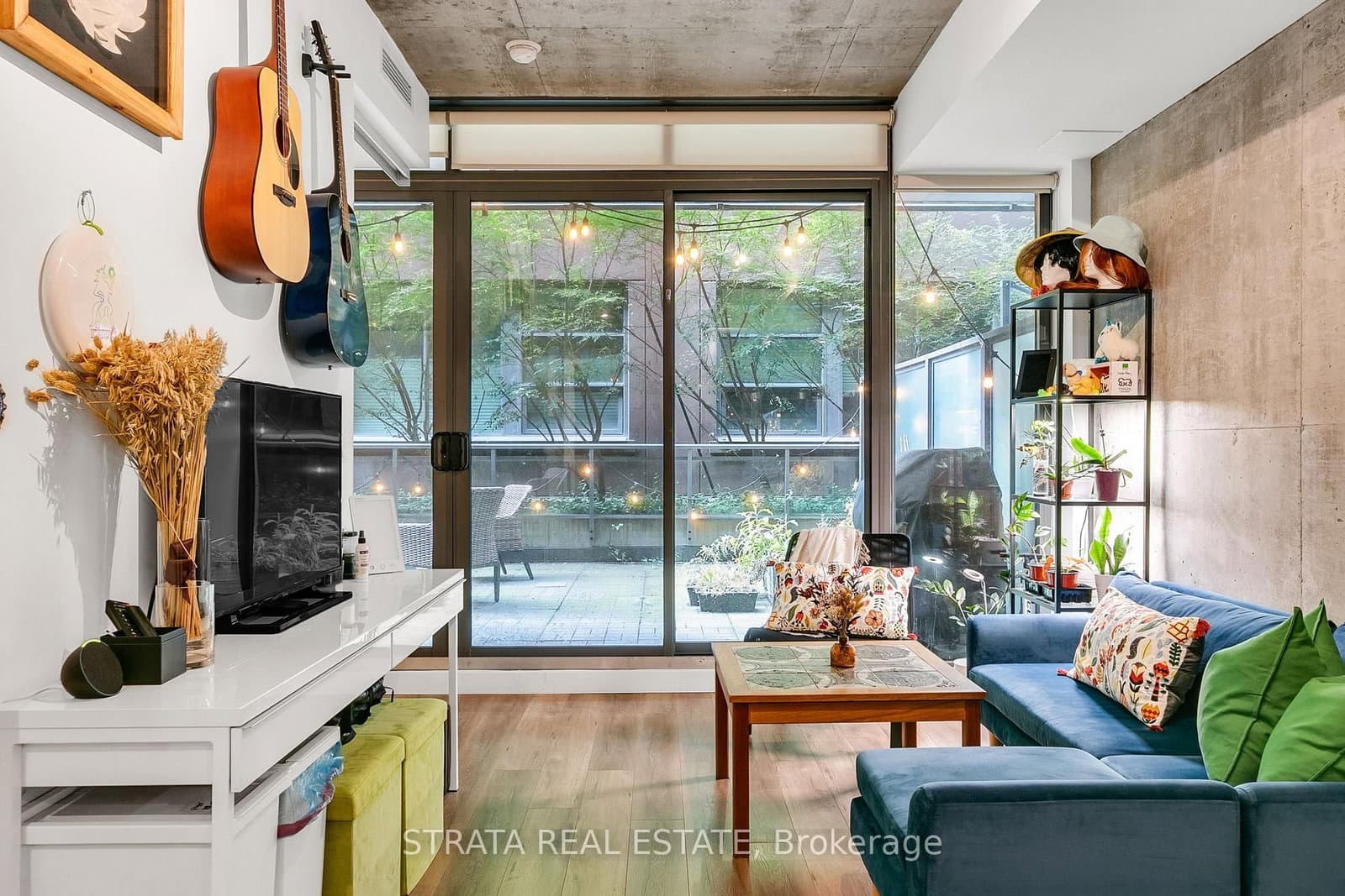 90 Broadview Avenue N, Unit 218