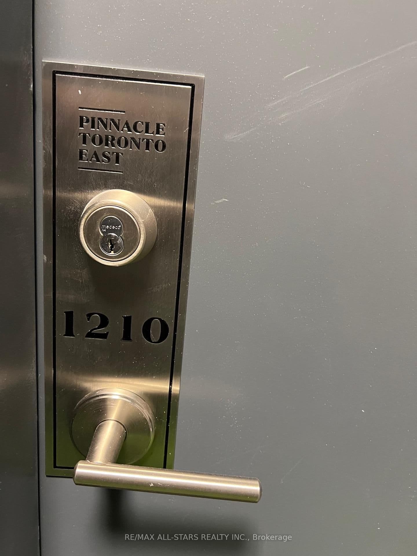 3260 Sheppard Avenue E, Unit 1210