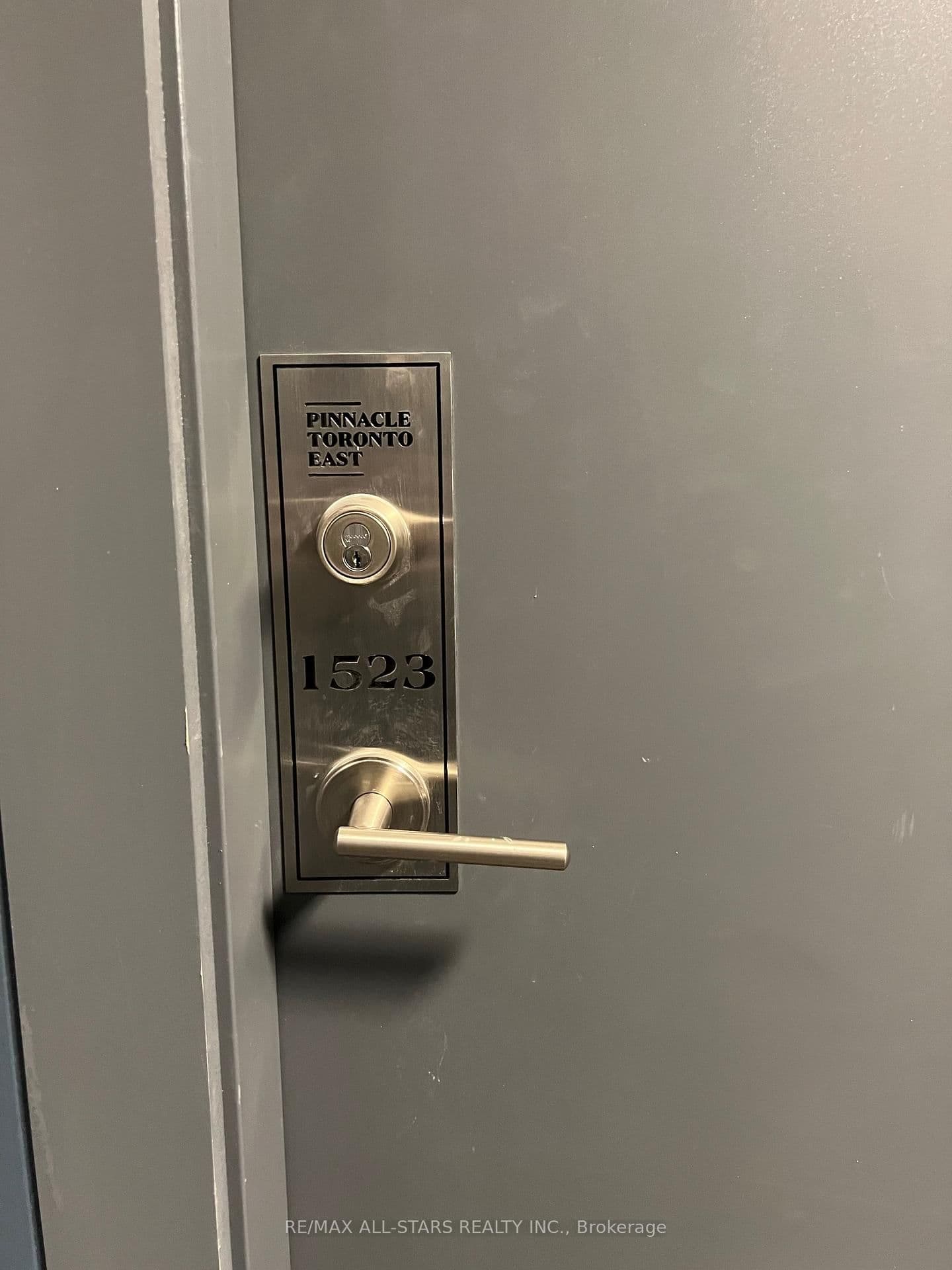 3270 Sheppard Avenue E, Unit 1523