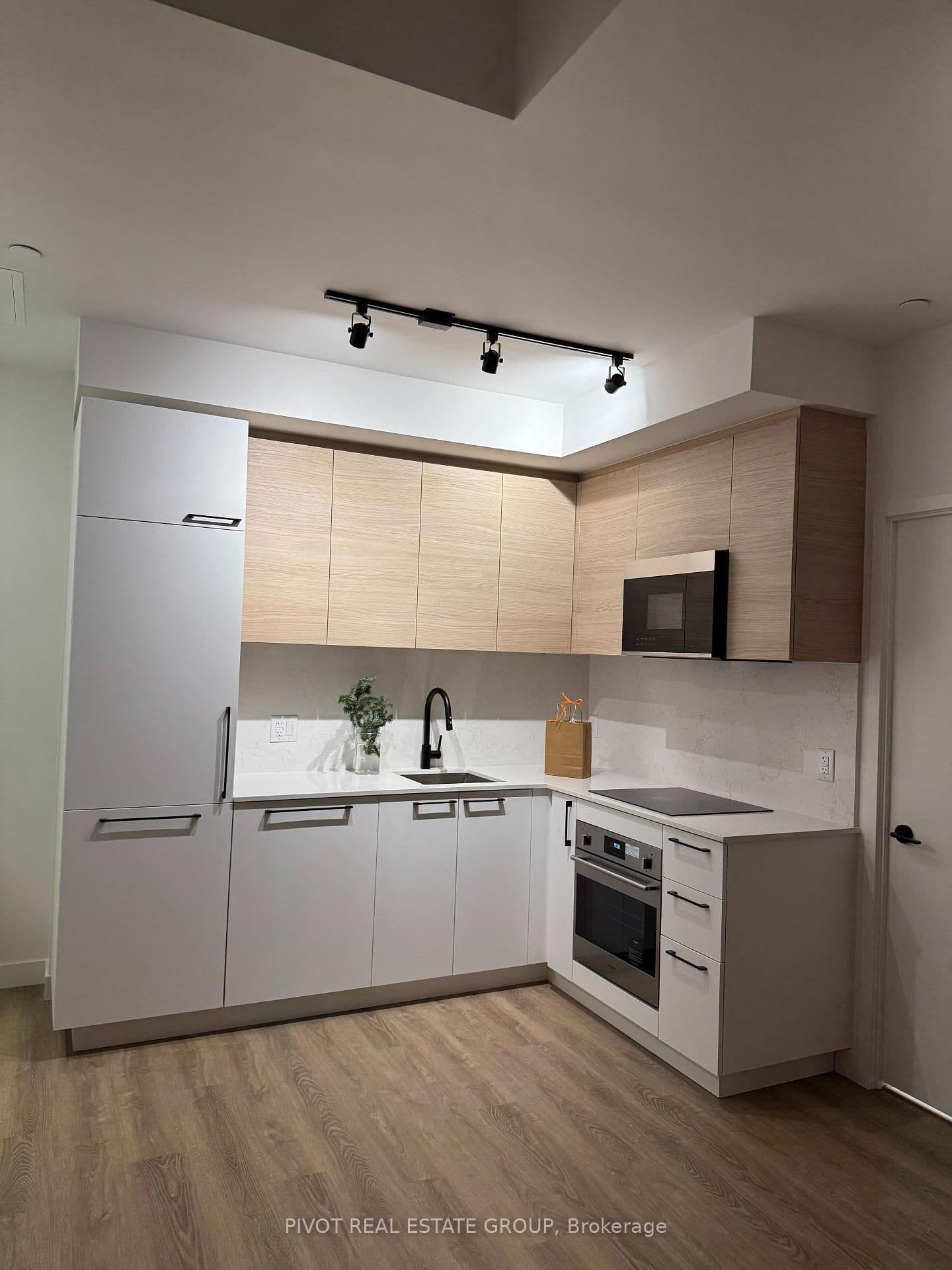 1050 Eastern Avenue, Unit 1606