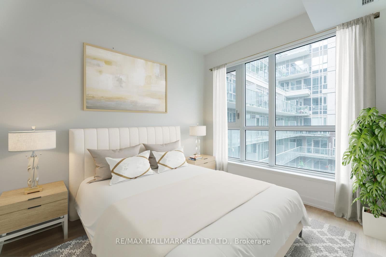 150 Logan Avenue, Unit 427