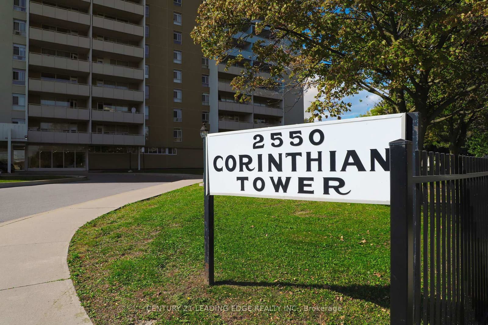 #1206 - 2550 Pharmacy Avenue