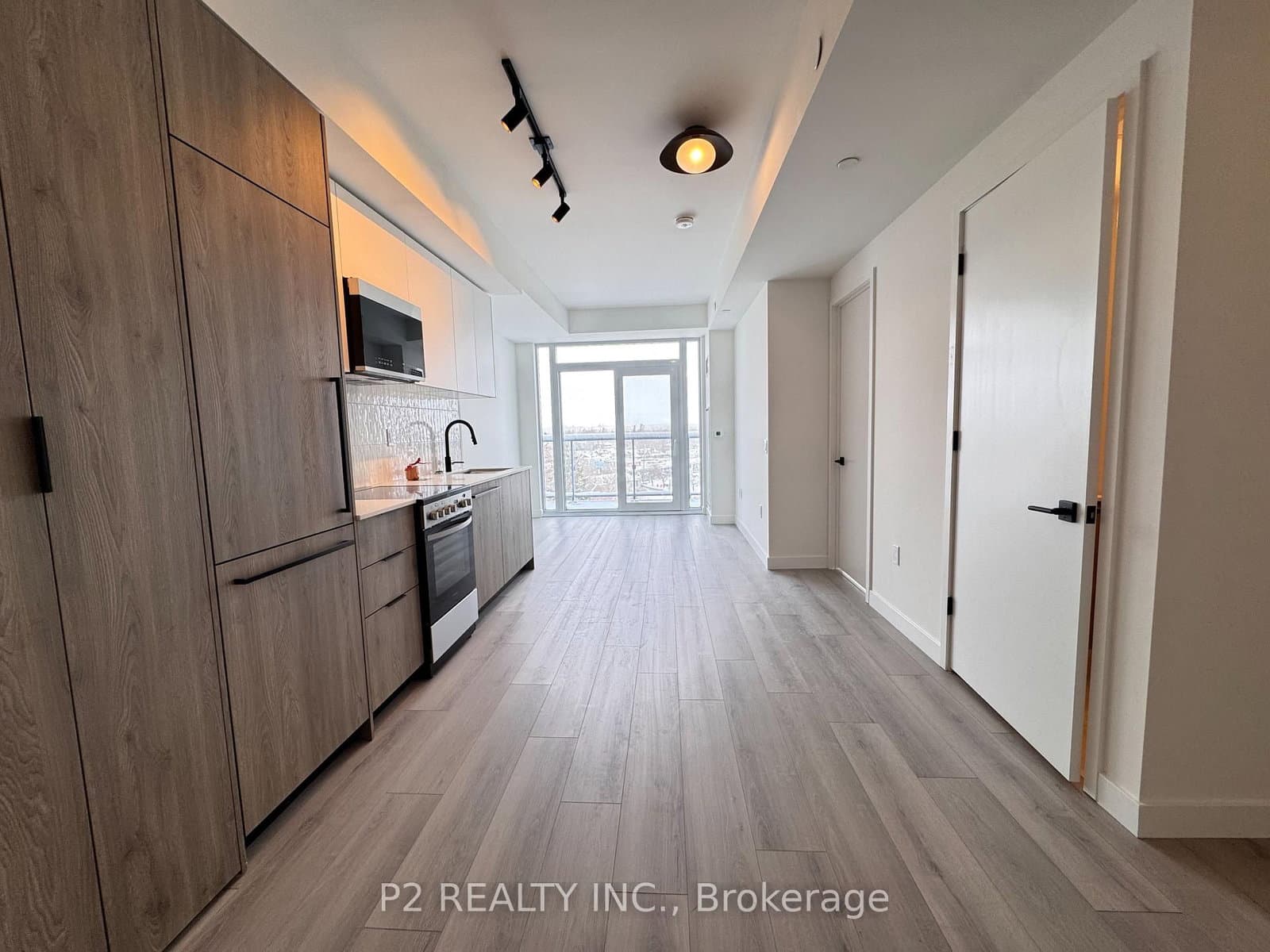 1635 MILITARY Trail, Unit 807