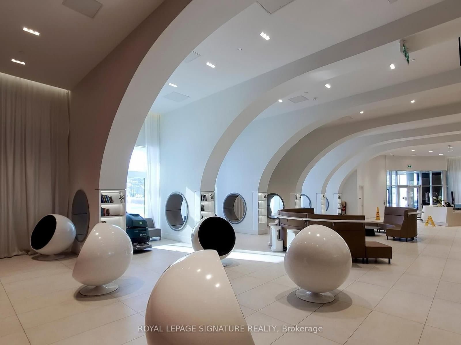 #602 - 2033 Kennedy Road