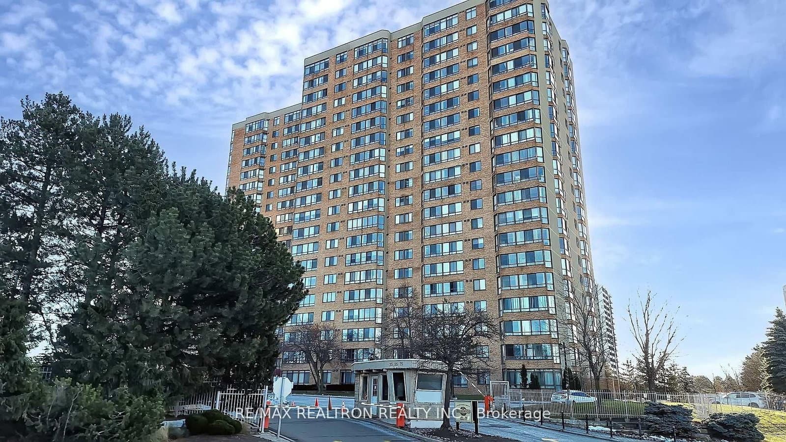 #2008 - 55 Bamburgh Circle