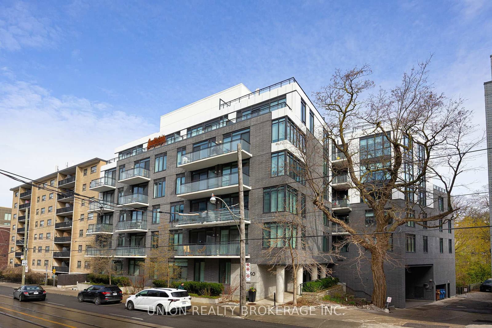 #PH 602 - 630 Kingston Road