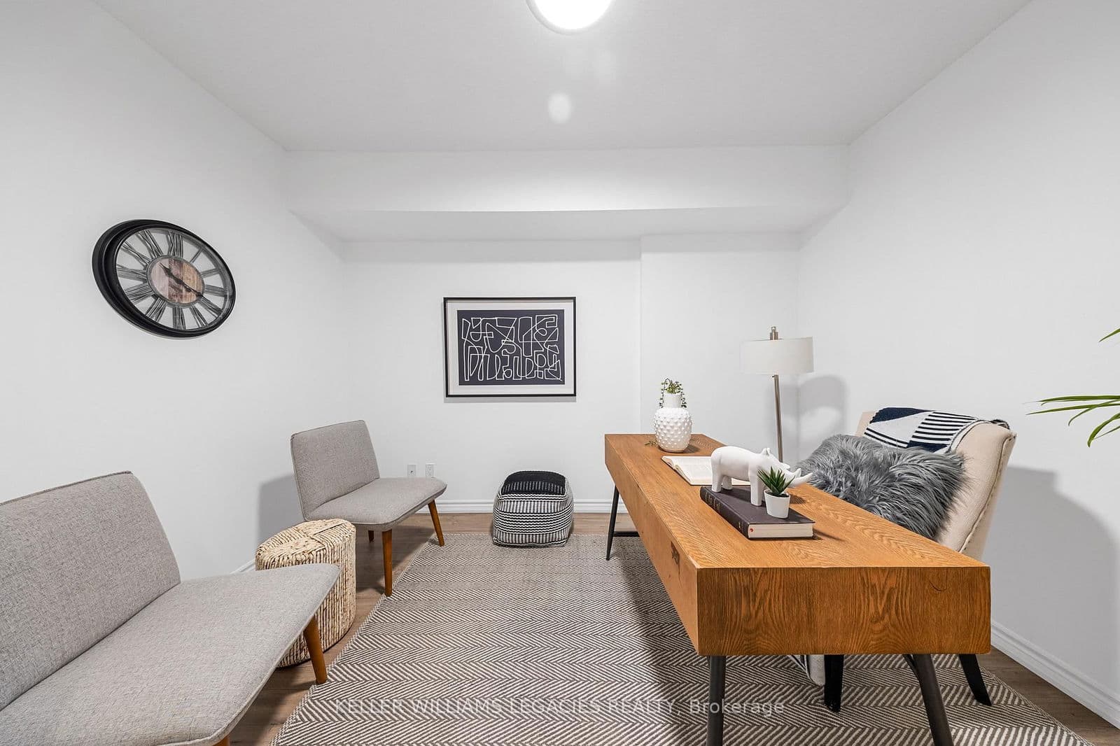 1 Falaise Road W, Unit 123