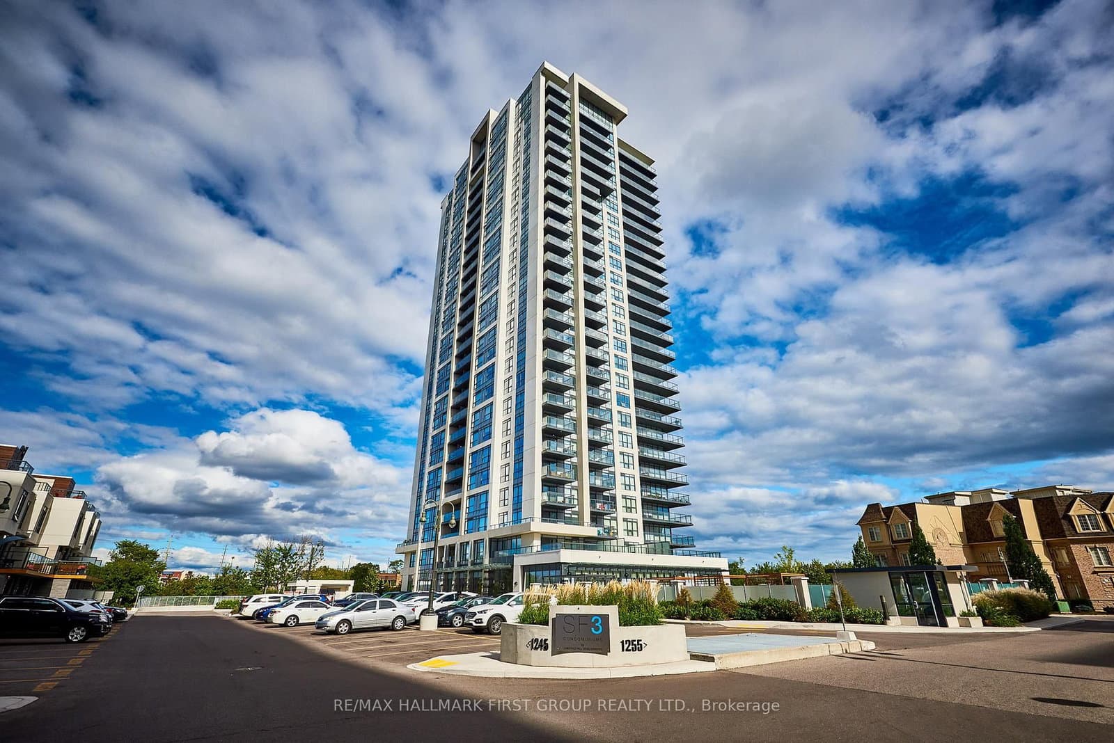 1255 Bayly Street, Unit 1705
