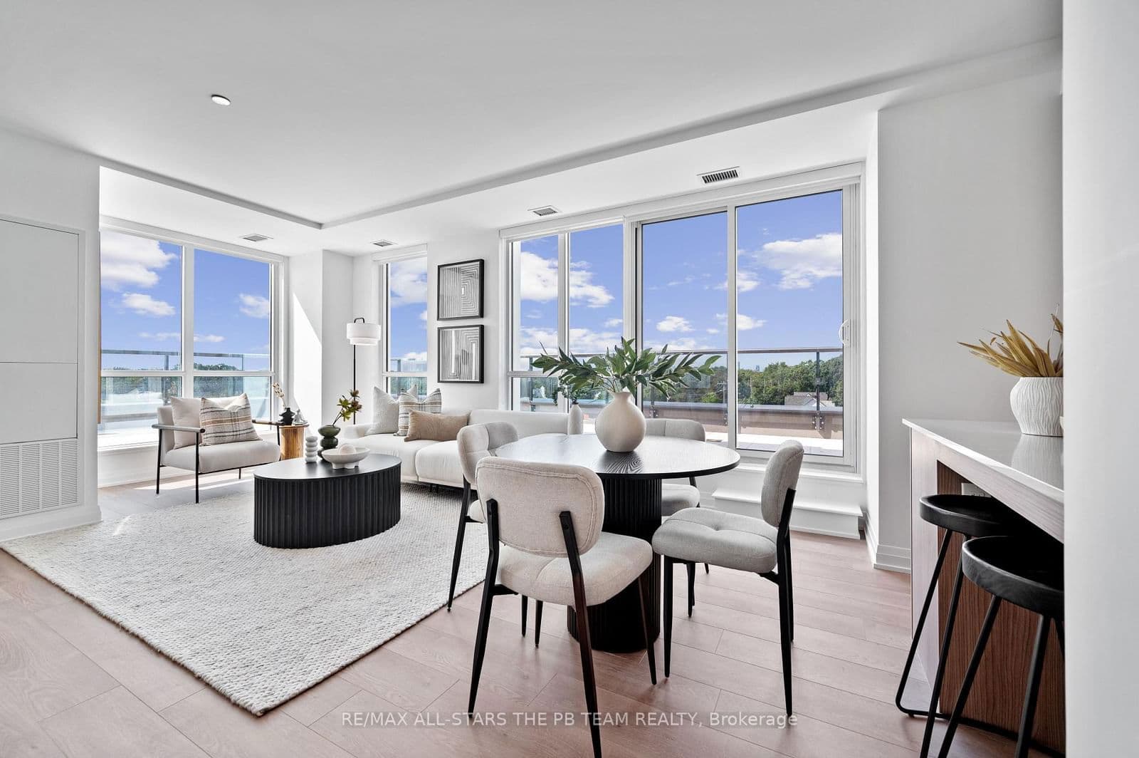 286 Main Street, Unit 516