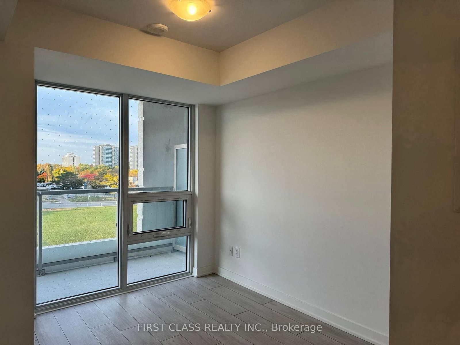 2033 Kennedy Road, Unit 507