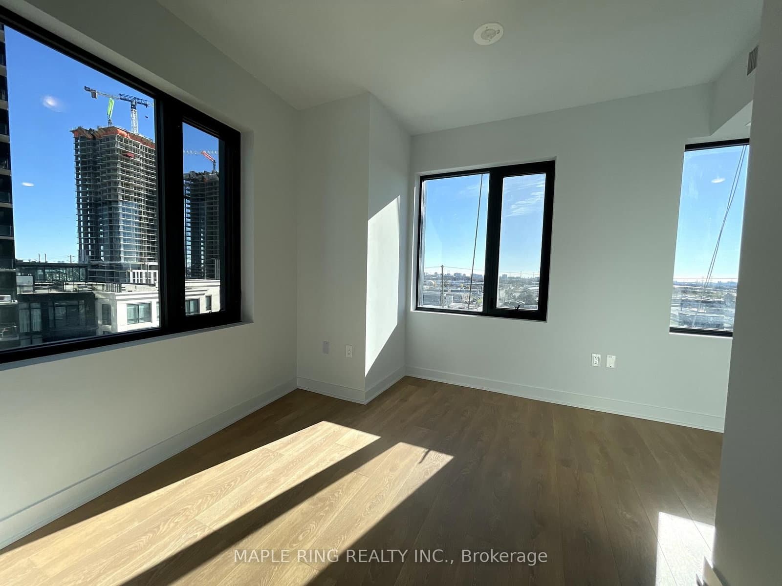 2920 Highway 7 Road, Unit 707