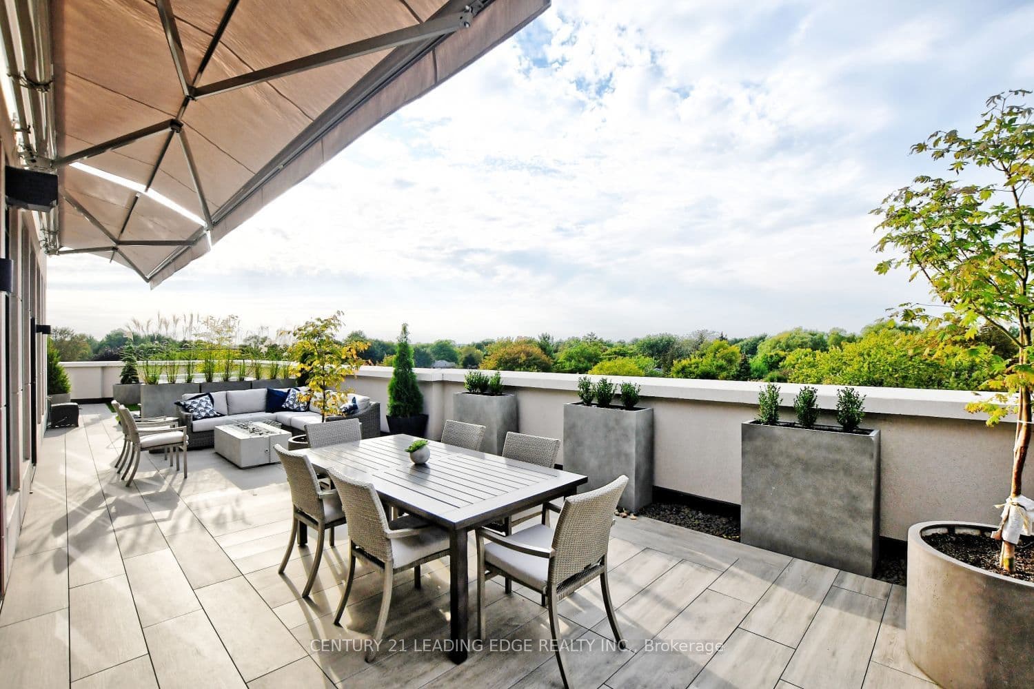 20 Fred Varley Drive, Unit PH2