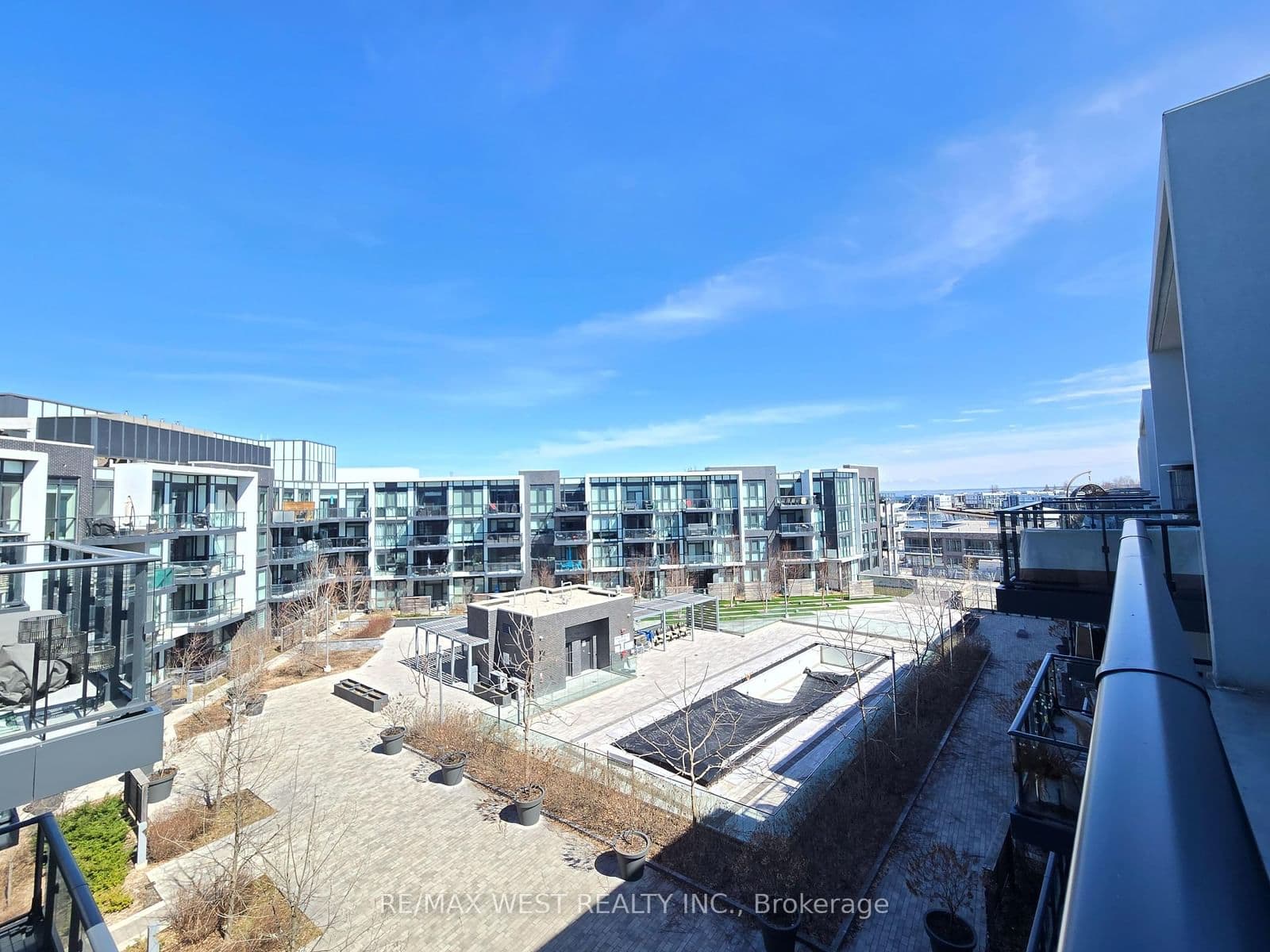 375 Sea Ray Avenue, Unit 425