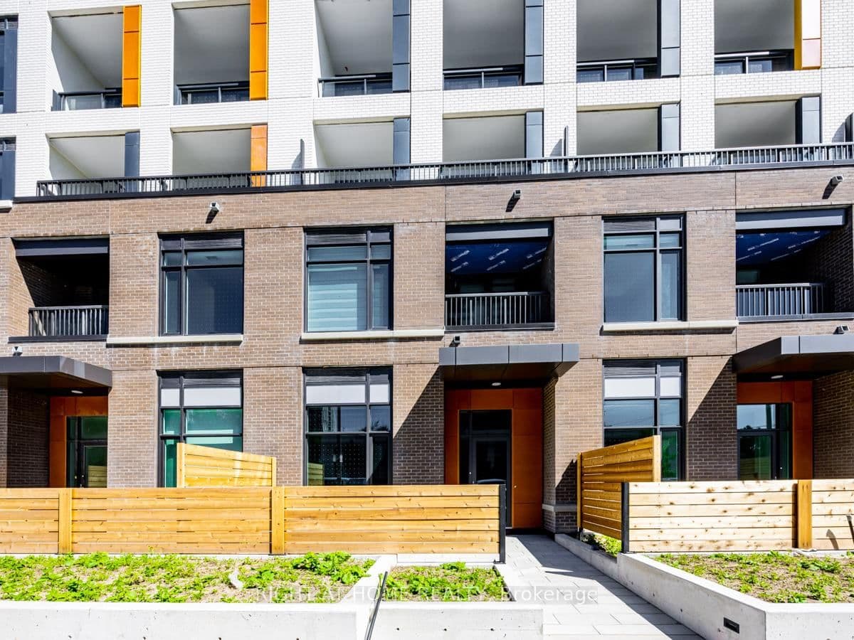 7950 Bathurst Street, Unit 106