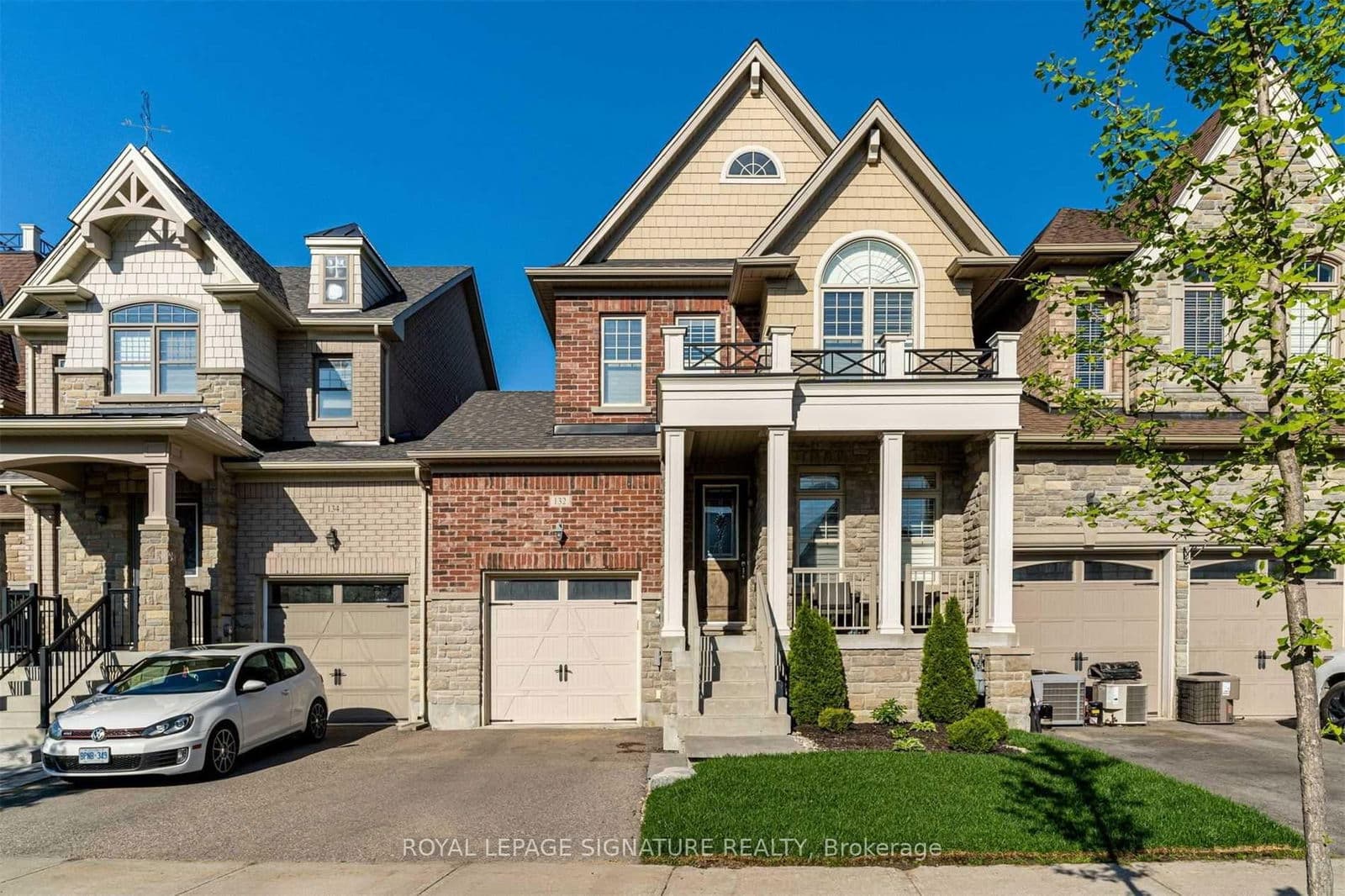 132 Alex Campbell Crescent