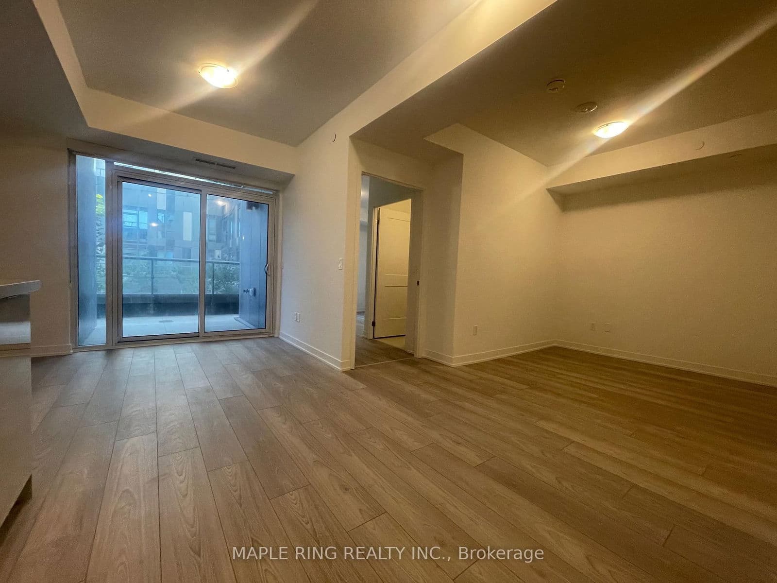 10 Abeja Street, Unit 325