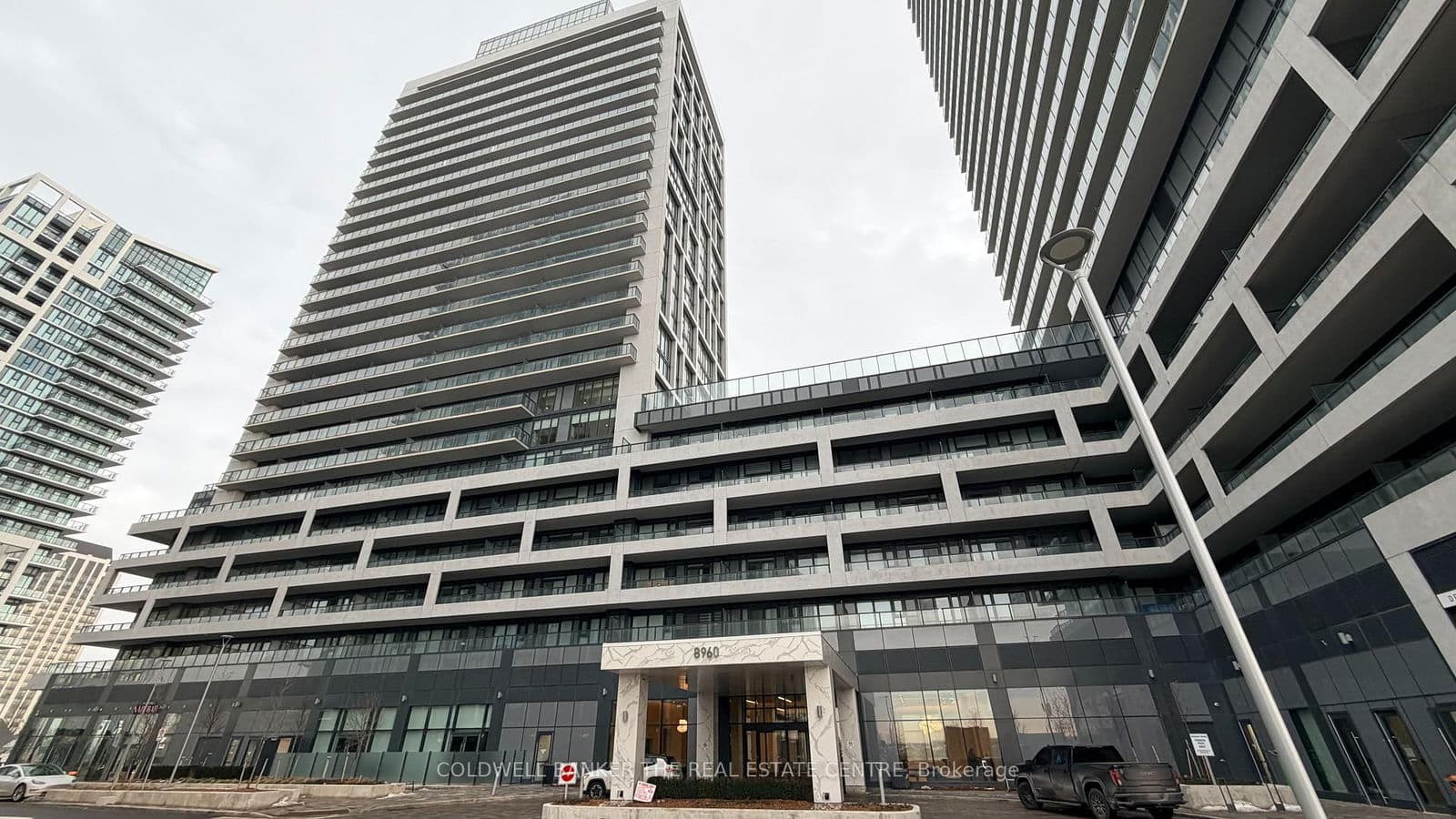 8960 Jane Street, Unit 1923