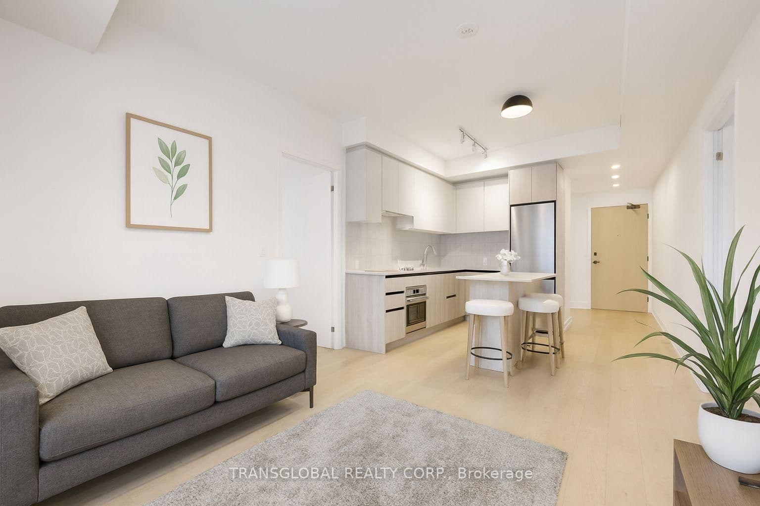 7950 Bathurst Street, Unit 202