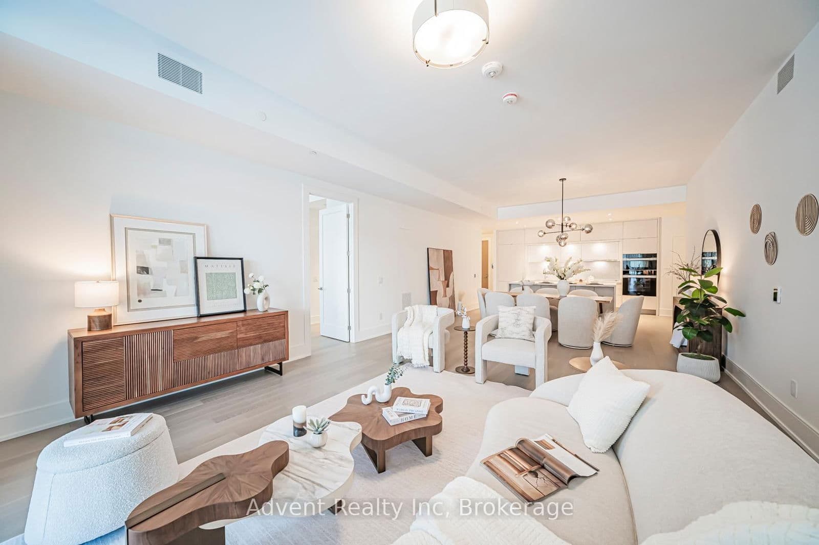 #103 - 399 Royal Orchard Boulevard