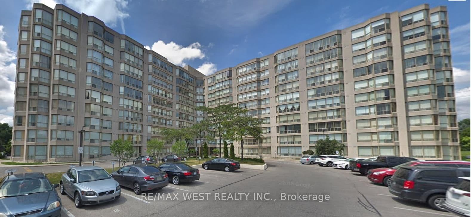 #513 - 309 Major Mackenzie Drive E