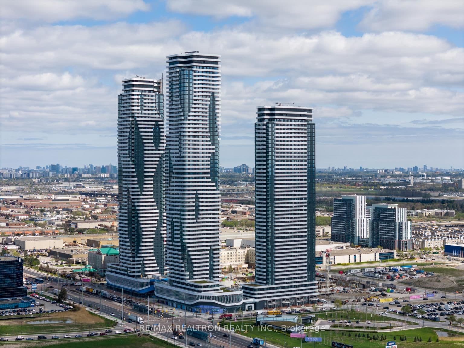 #3501 - 225 Commerce Street