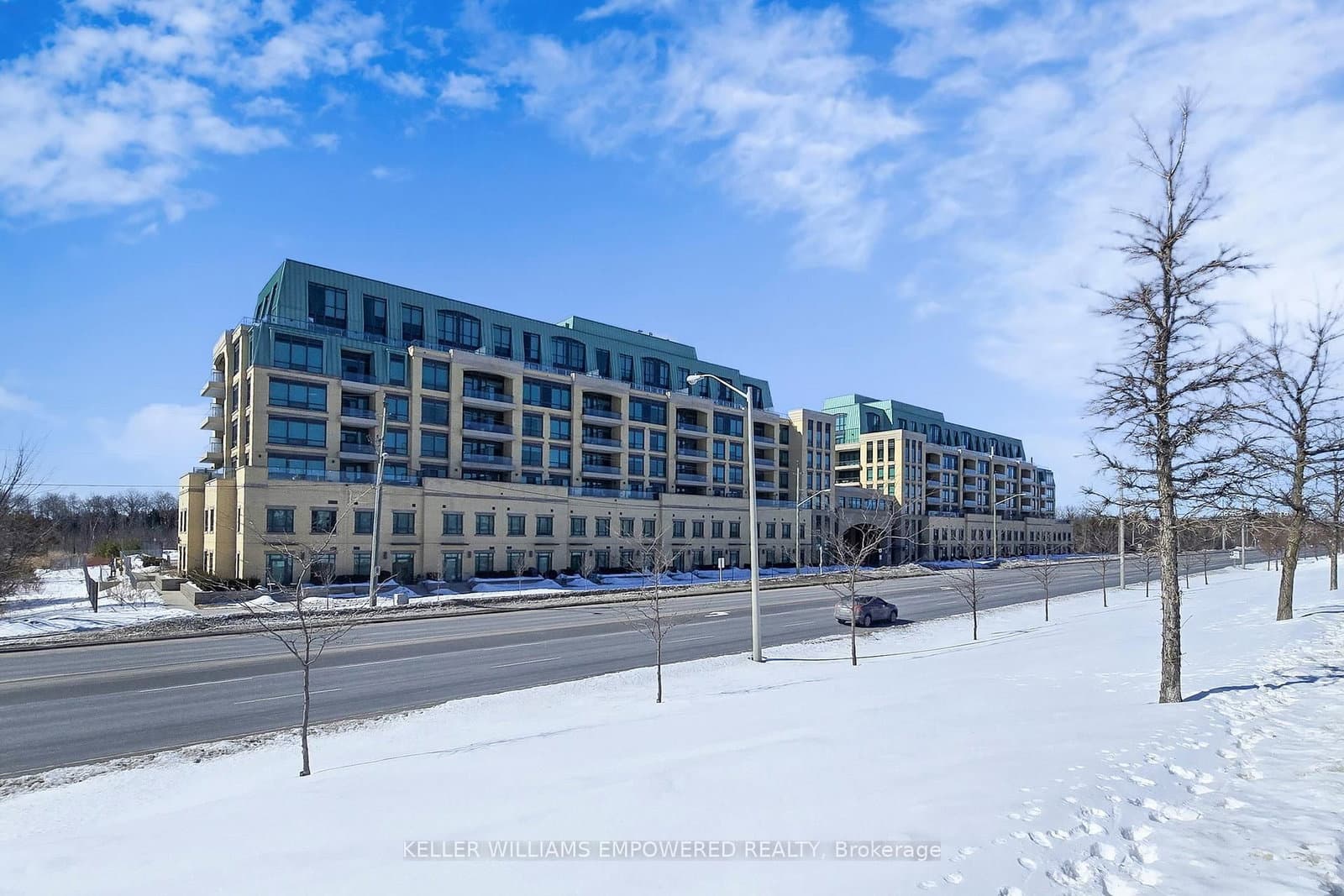 #810 - 11750 Ninth Line