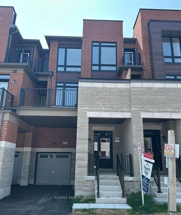 10 Griffith St Street