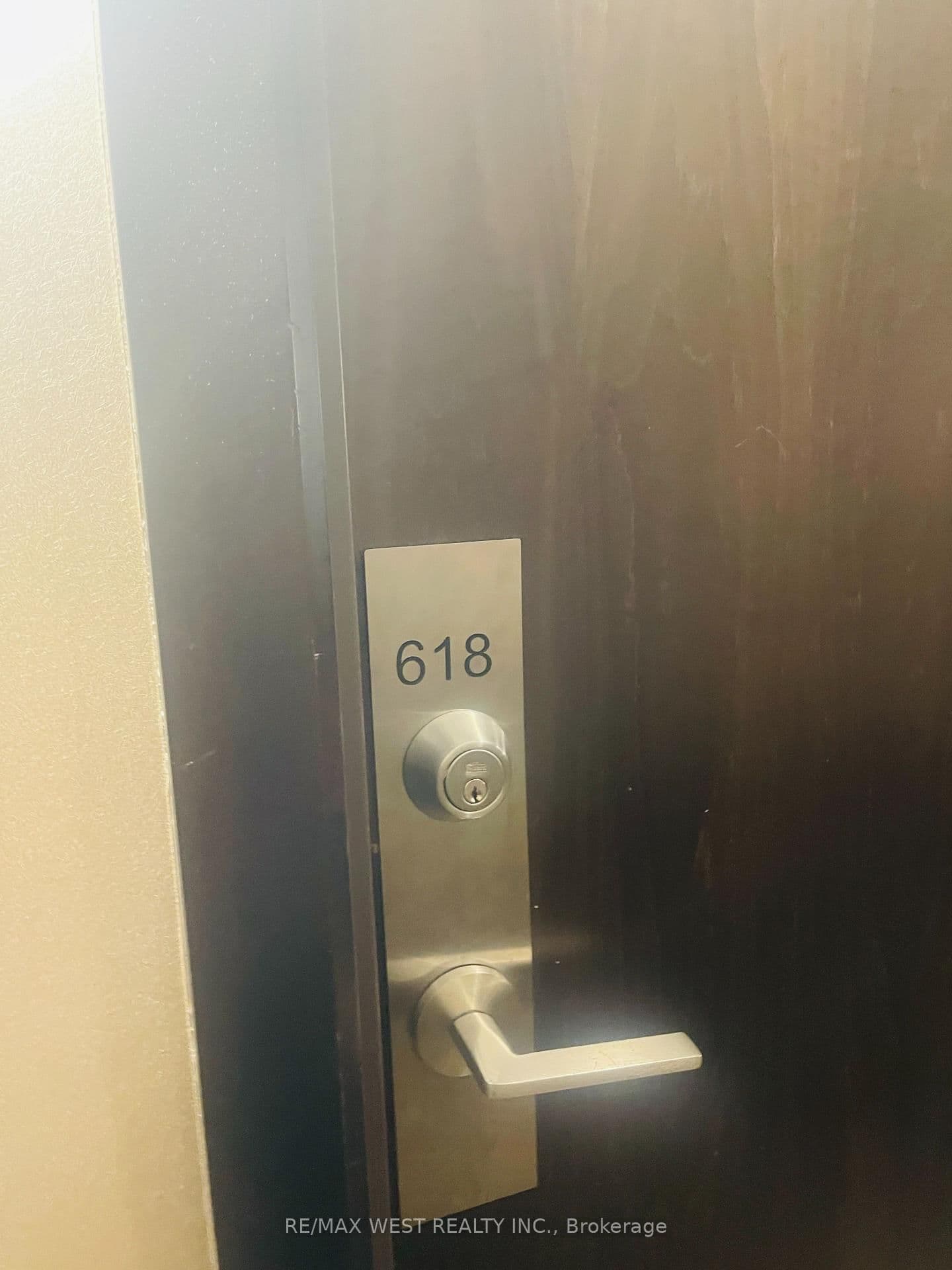 #618 - 7608 Yonge Street