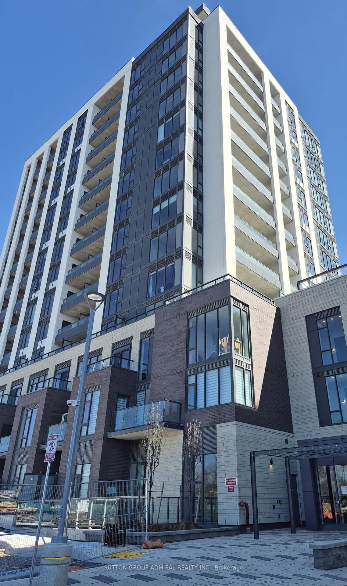 715 Davis Drive, Unit B1311