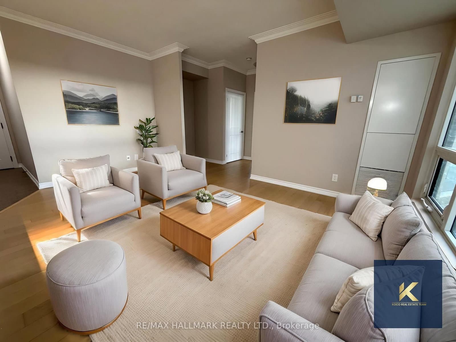 #909 - 7730 Kipling Avenue