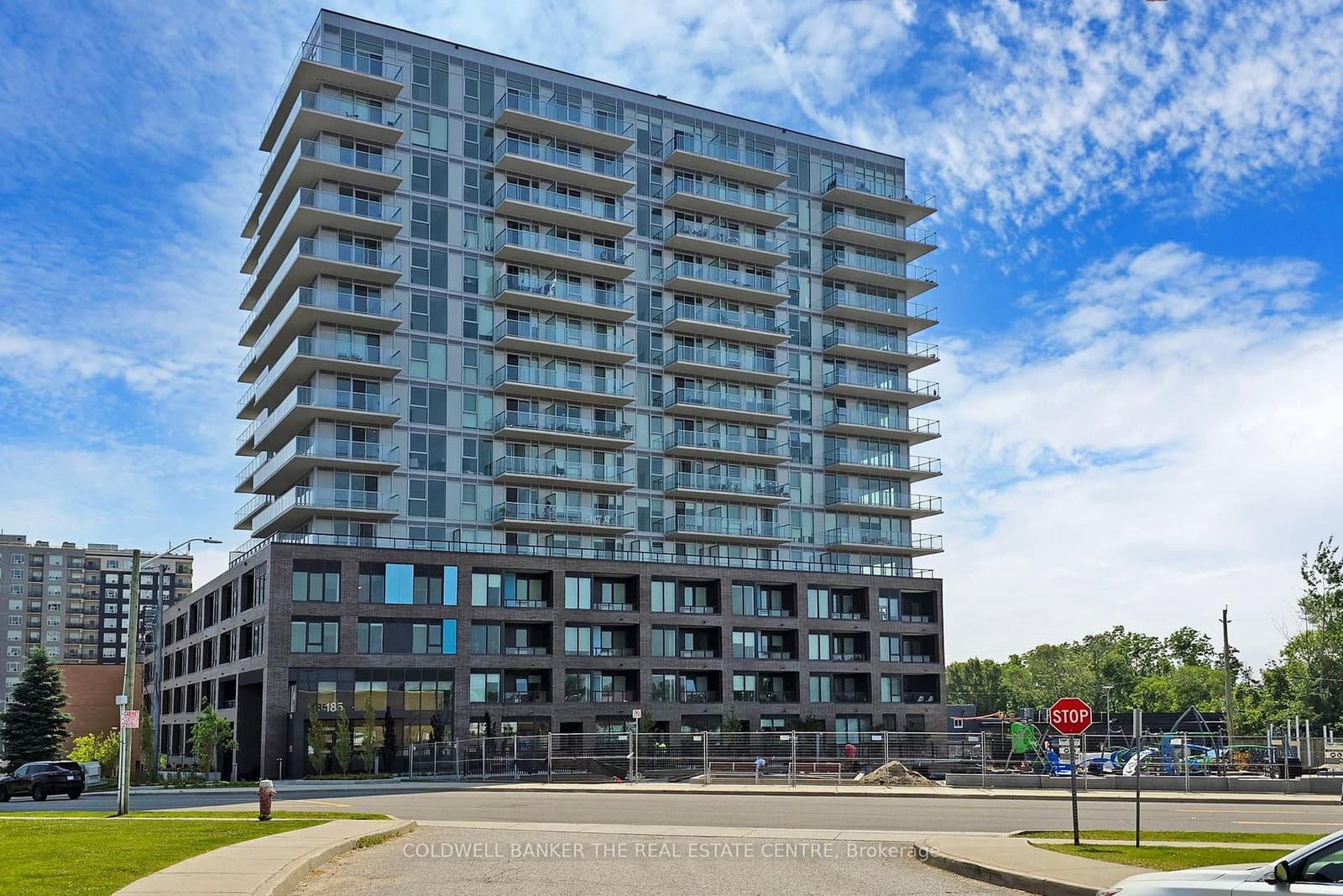 185 Deerfield Road, Unit 1207