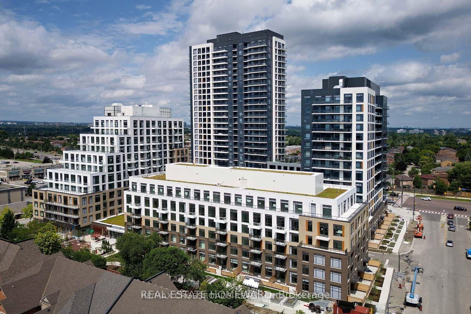 8 Beverley Glen Boulevard, Unit D-526