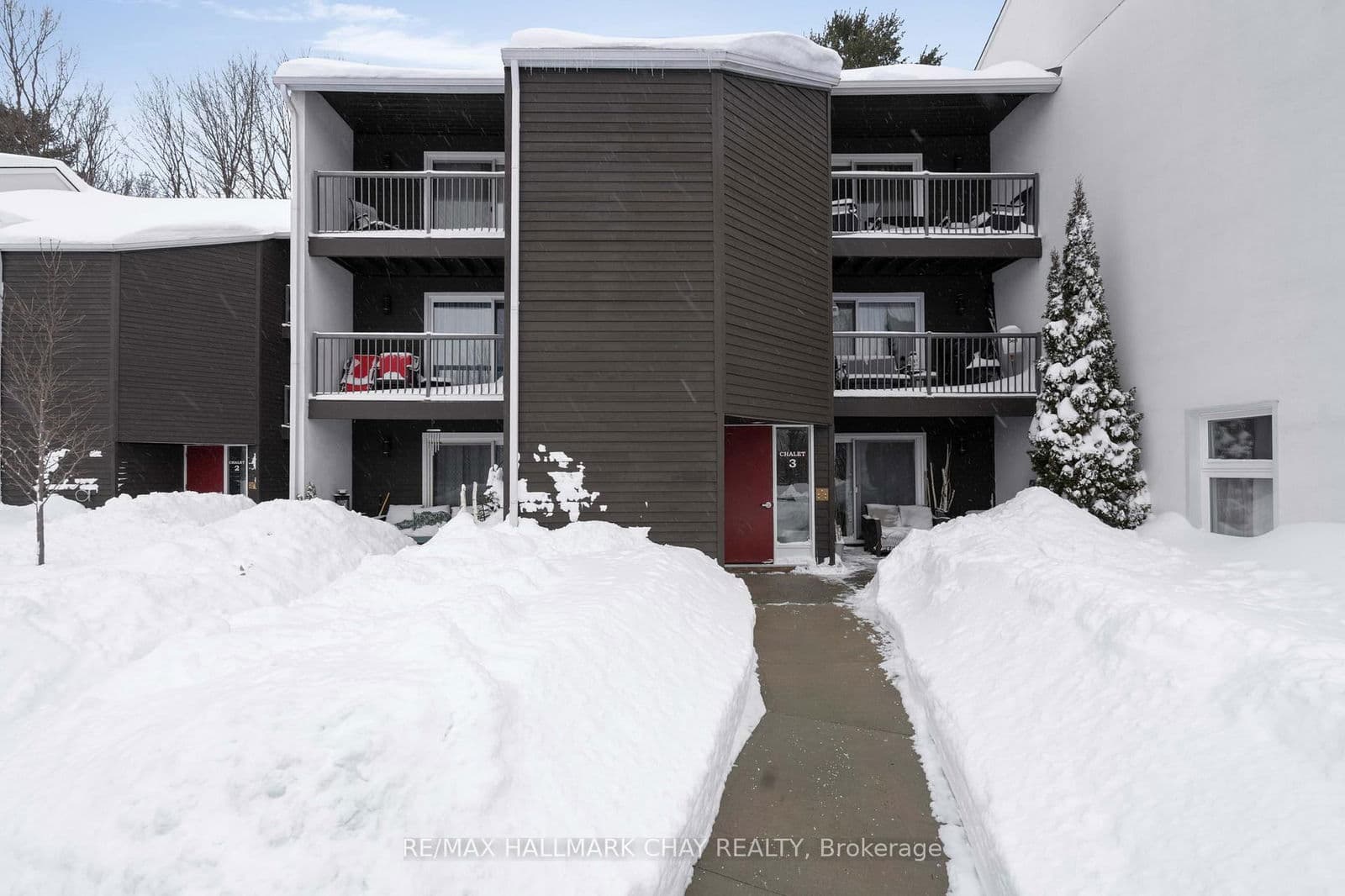 1102 Horseshoe Valley Road W, Unit 303