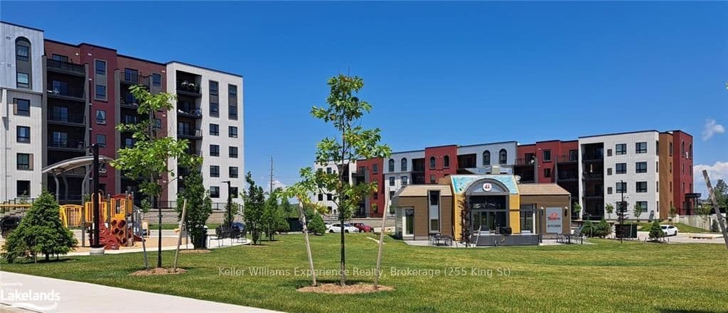 4 SPICE Way, Unit 216