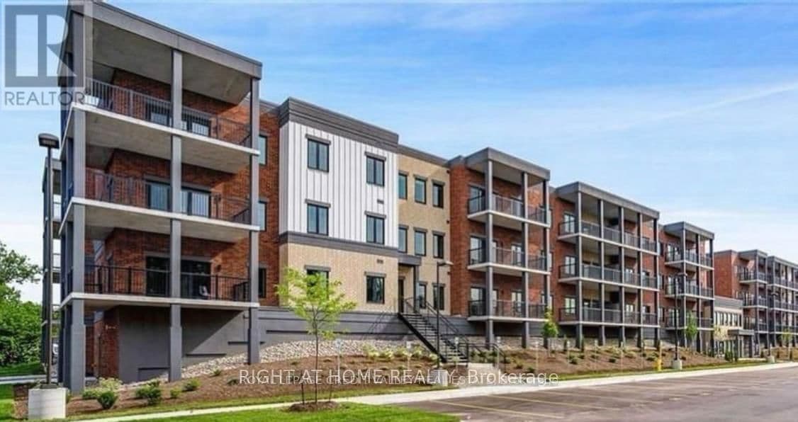 121 Mary Street, Unit 213