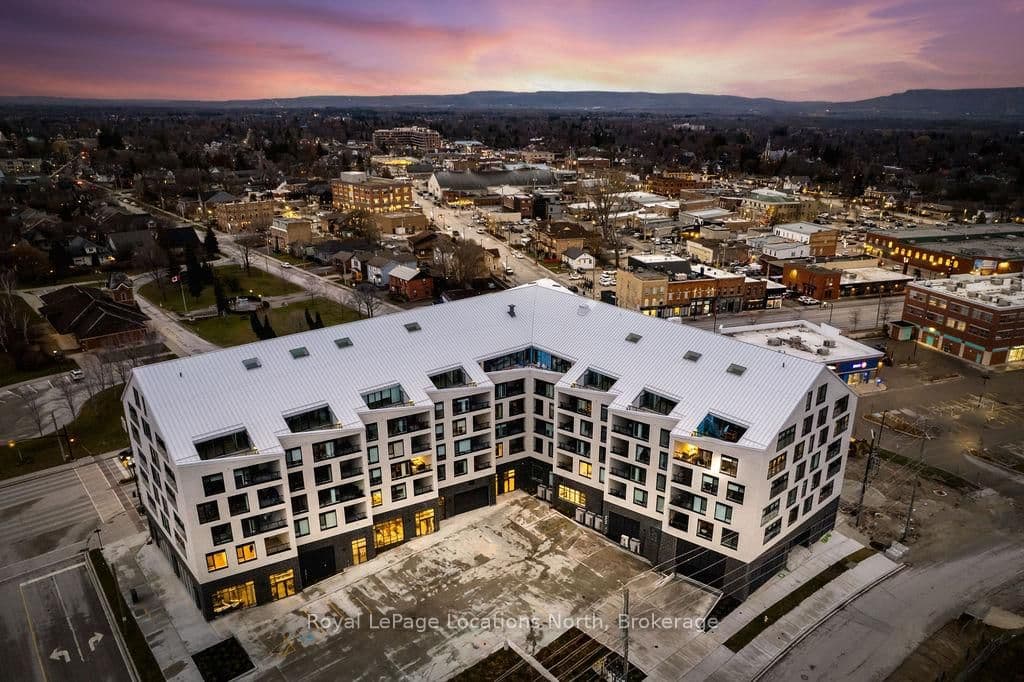 #523 - 31 Huron Street