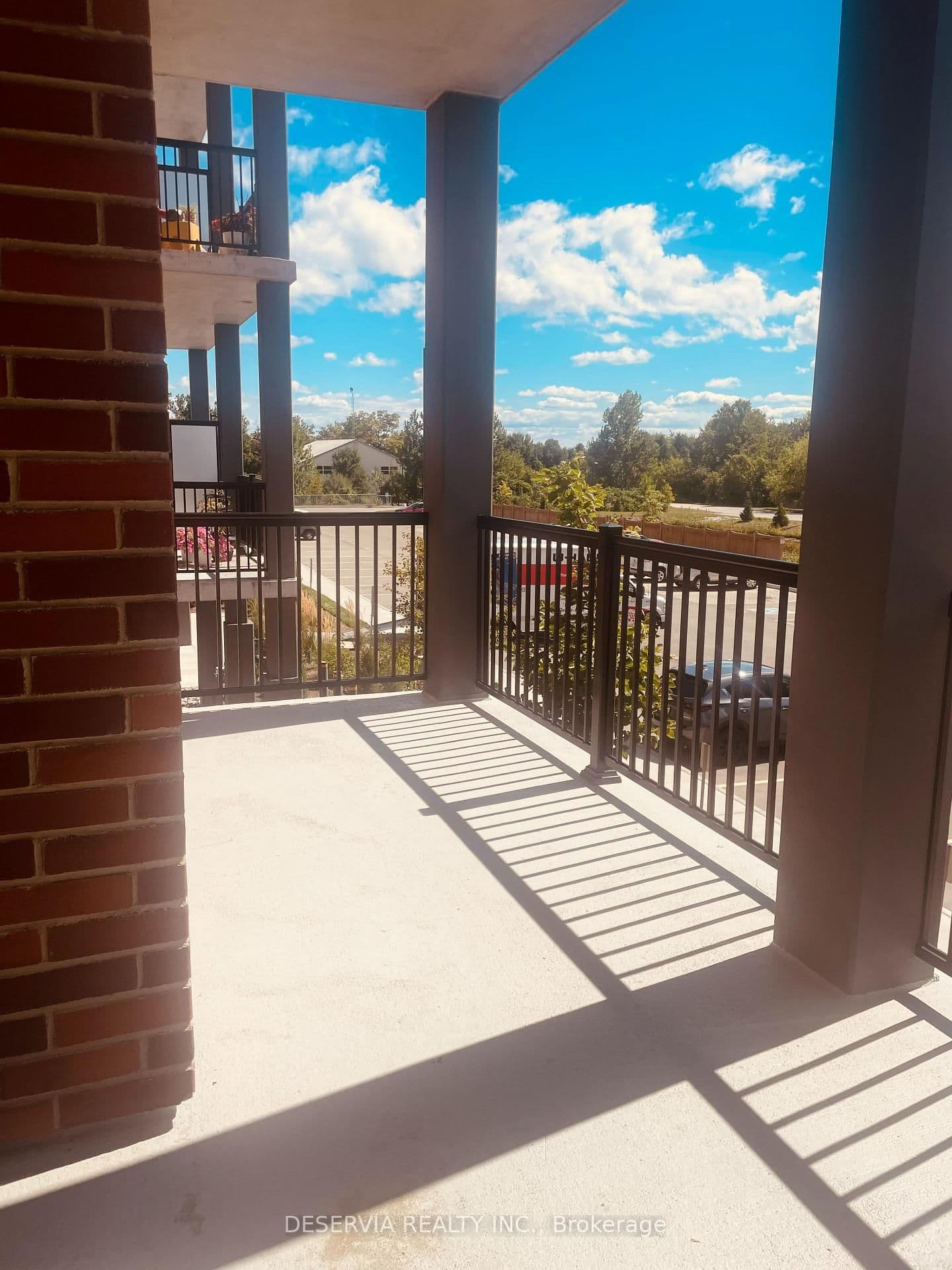 #Unit 205 - 121 Mary Street