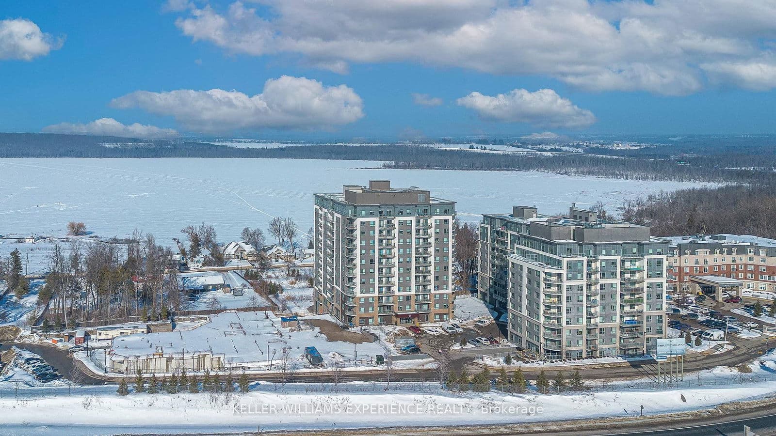 56 Lakeside Terrace, Unit 305