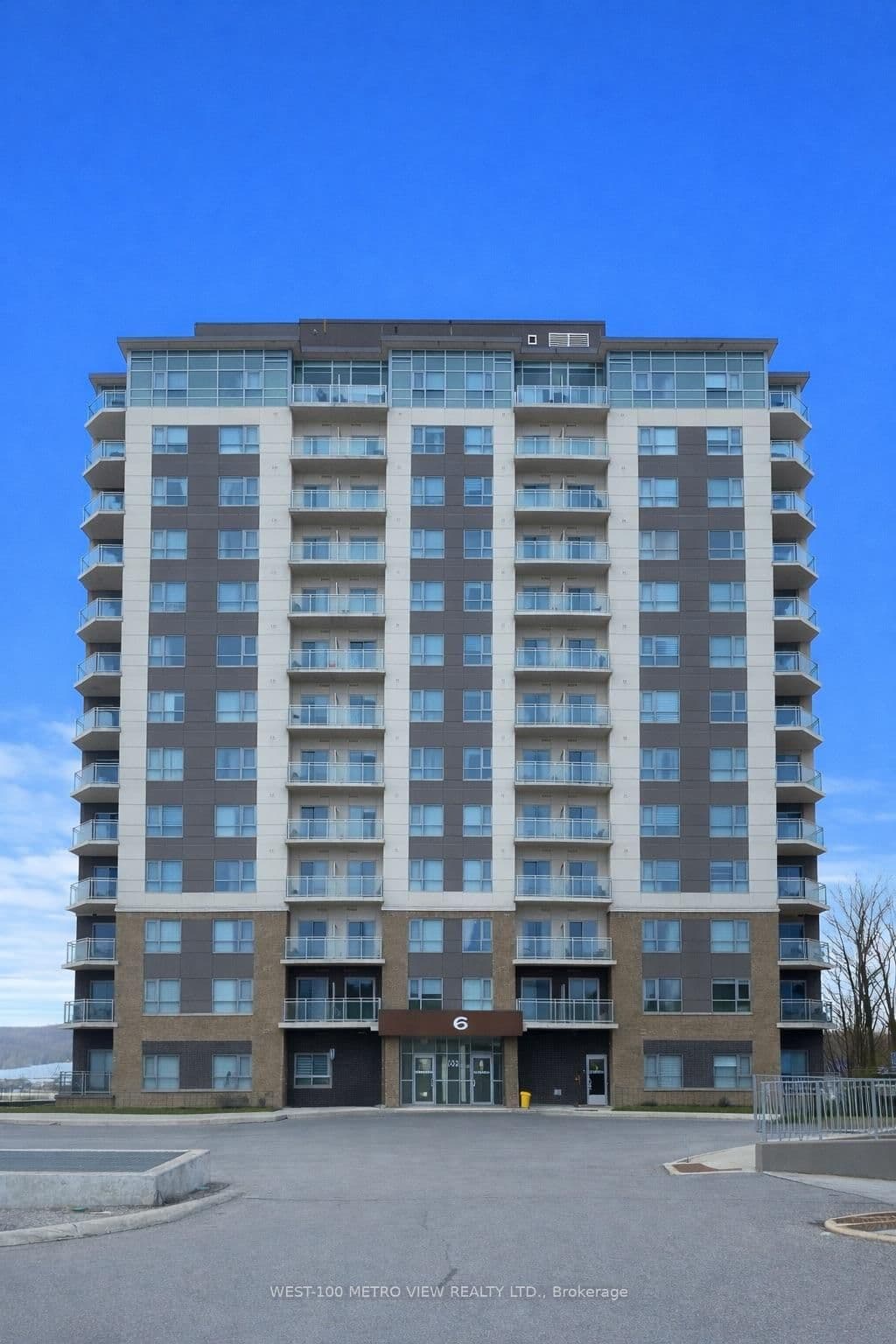 #704 - 56 Lakeside Terrace