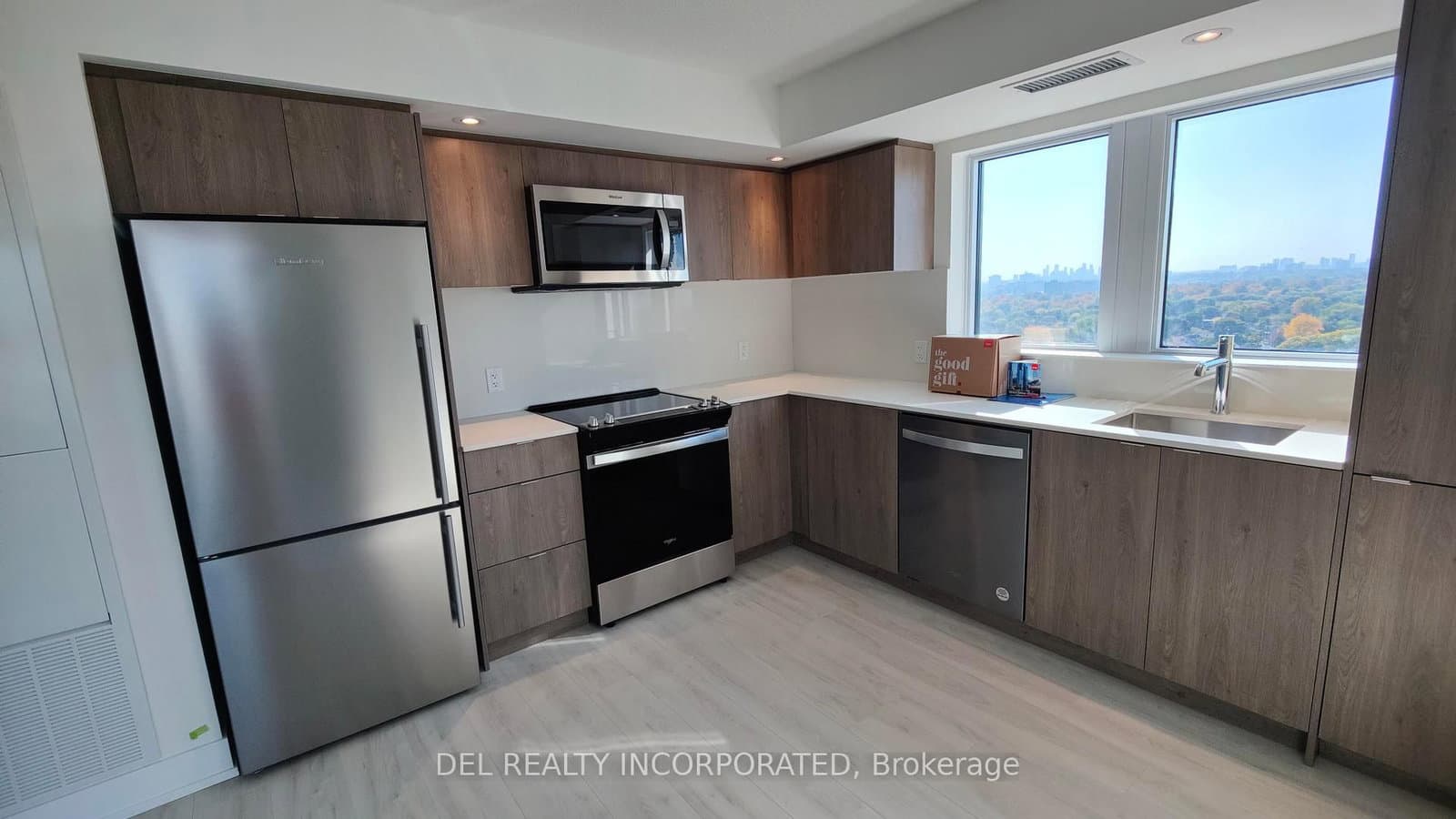 10 Eva Road, Unit 1204