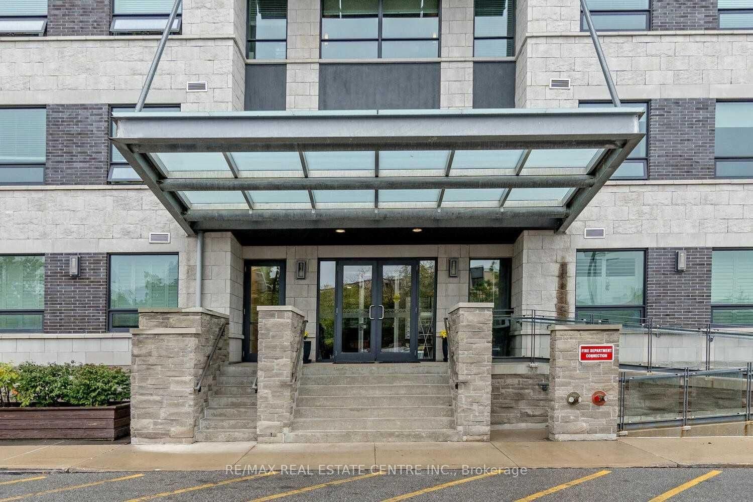 383 Main Street E, Unit 315