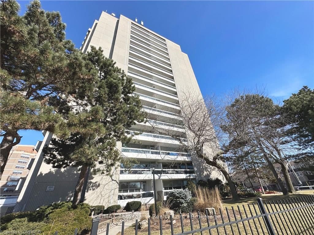 2263 MARINE Drive, Unit 1702