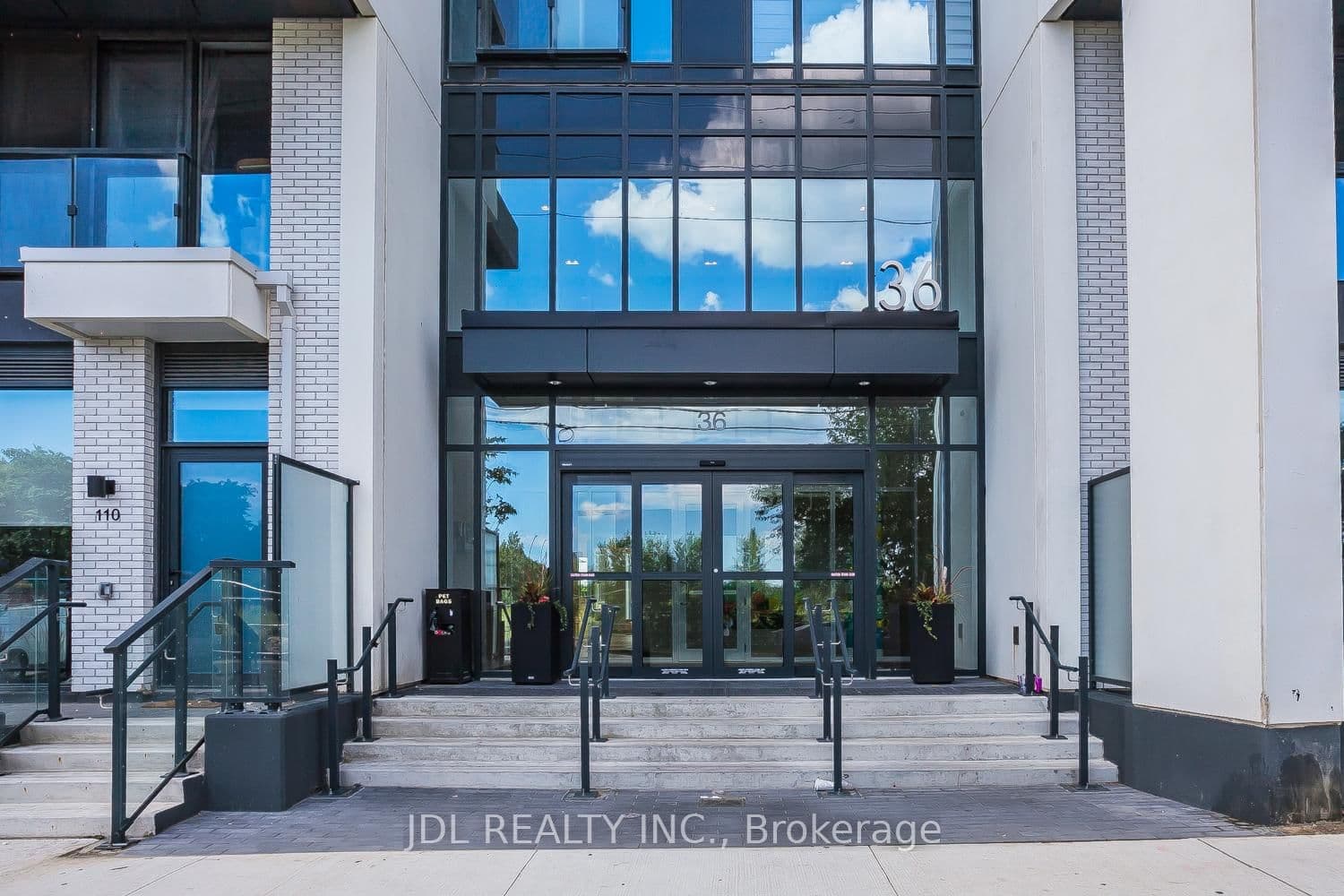 36 Zorra Street, Unit 2406