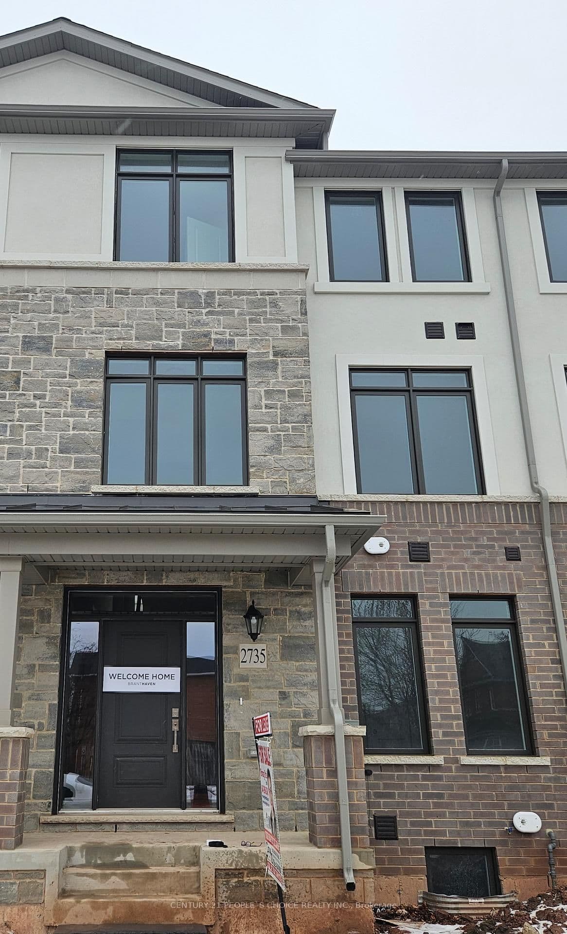 2735 Westoak Trails Boulevard