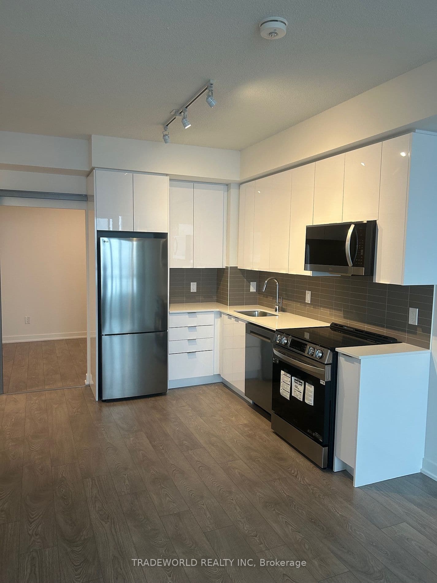 225 Malta Avenue, Unit 511